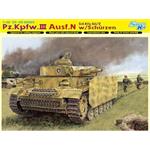 Model Kit tank 6474 - Pz.Kpfw.III Ausf.N w/SCHÜRZEN (SMART KIT) (1:35)